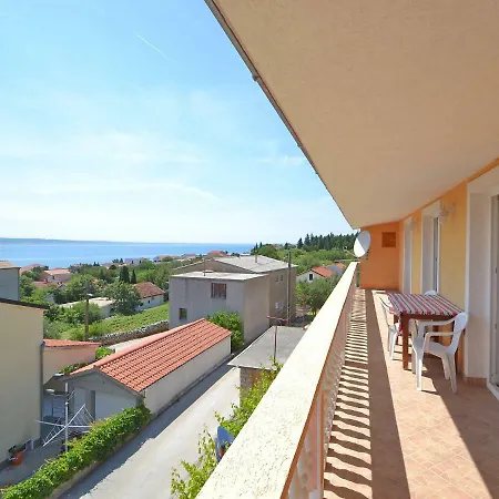 Luka.1 * Starigrad Paklenica
